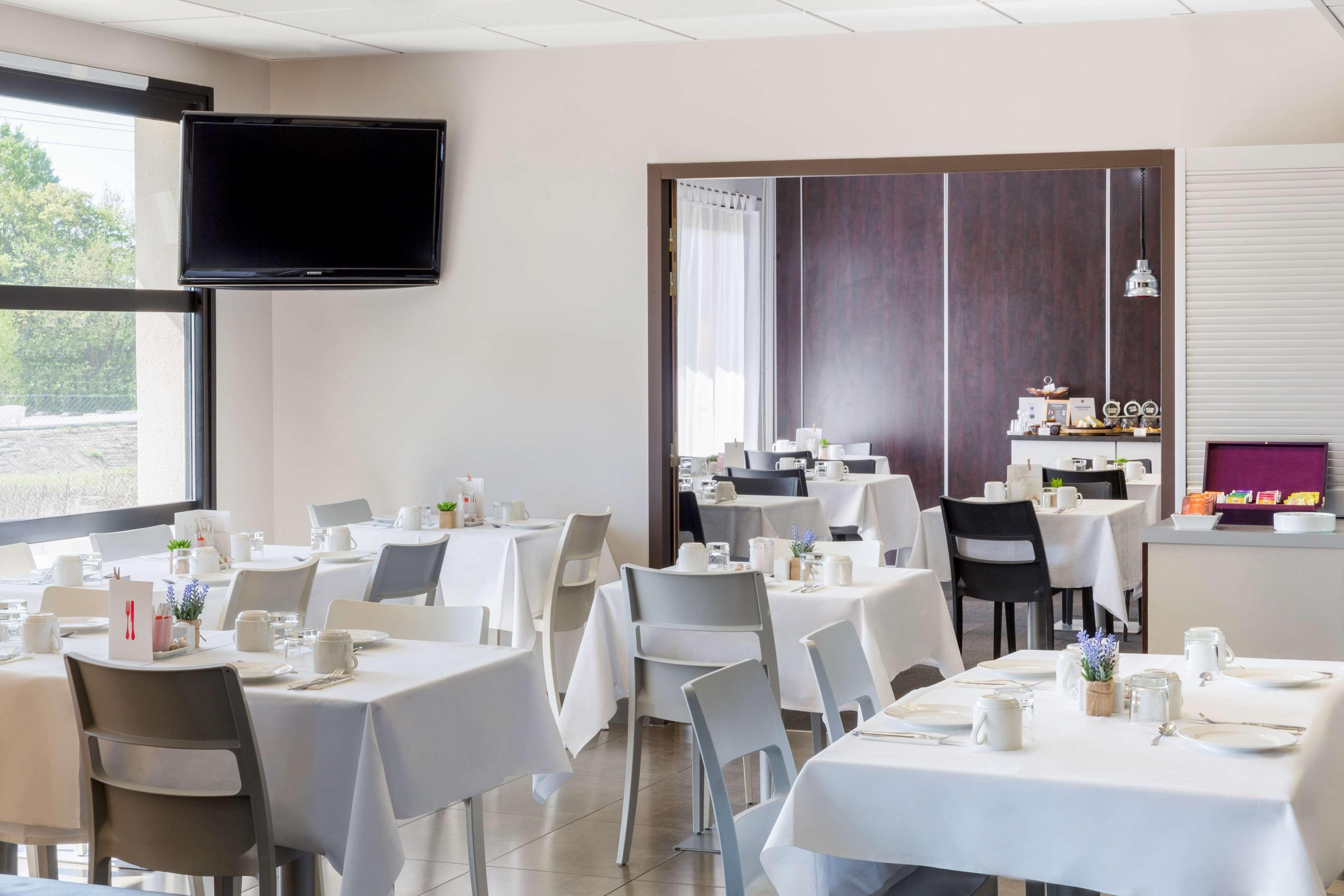 Western Winnipeg West 3* Headingley
